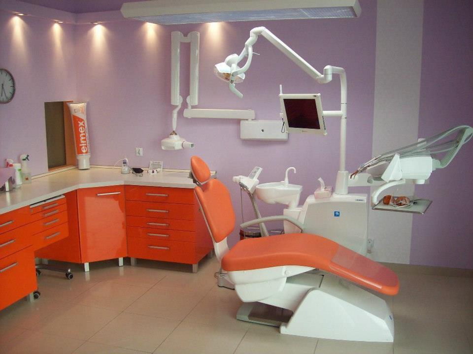 EURODENT Stomatologia Estetyczna – logo