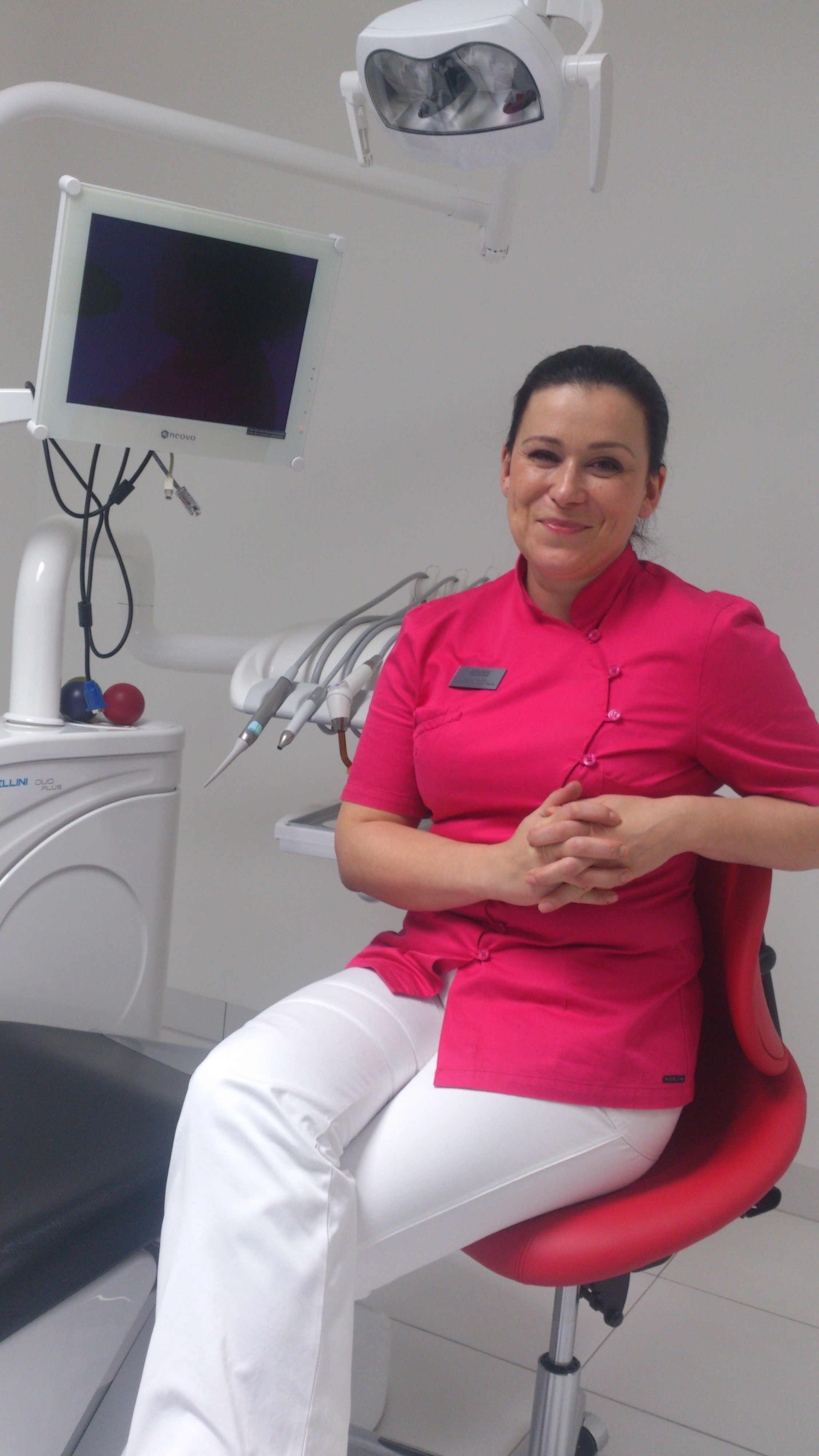 ADADENT IPS Dr n. med. Jolanta Nowakowska-Socha Chirurg Stomatolog – logo